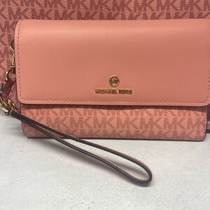 Michael Kors Jet Set Charm Large Flap Wristlet/Wallet Primrose